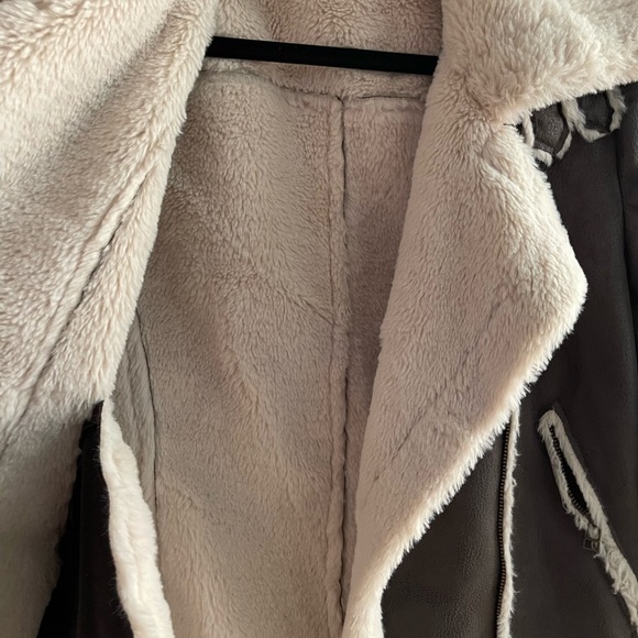 SHERPA MOSS Jacket - Picture 4 of 8